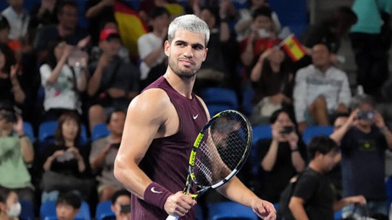 Carlos Alcaraz books Tokyo final showdown with Fritz after three-set win