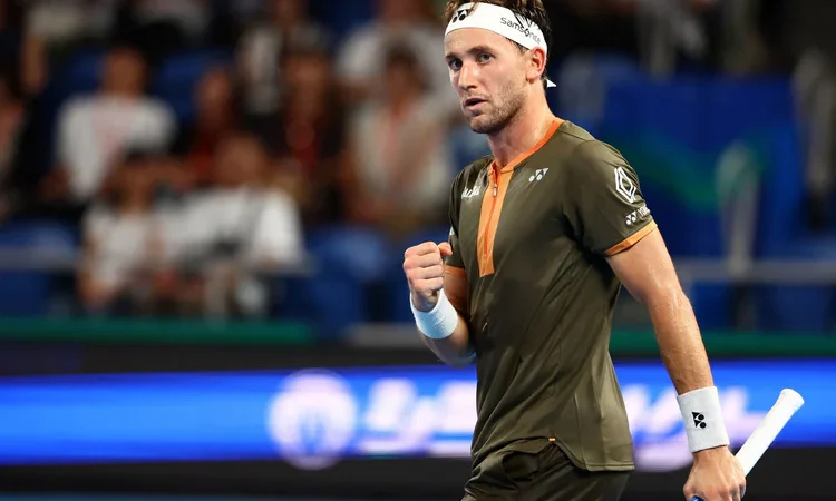 Photo Gallery: ATP Japan Open, Day 3 Action