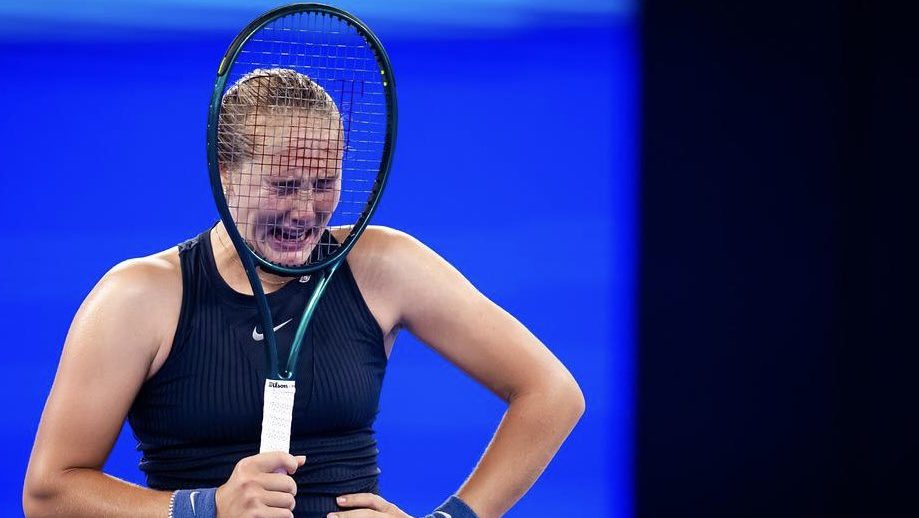 Photo Gallery: Heat takes a toll in Wuhan