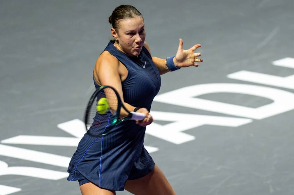 From rock bottom to Riyadh glory as Amanda Anisimova strikes back