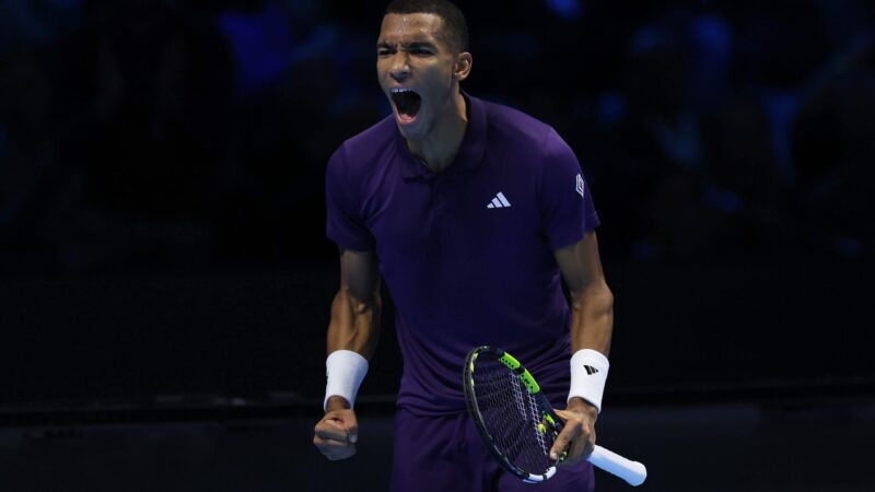 Felix Auger-Aliassime surges past Zverev to reach ATP Finals semis, sets Alcaraz clash