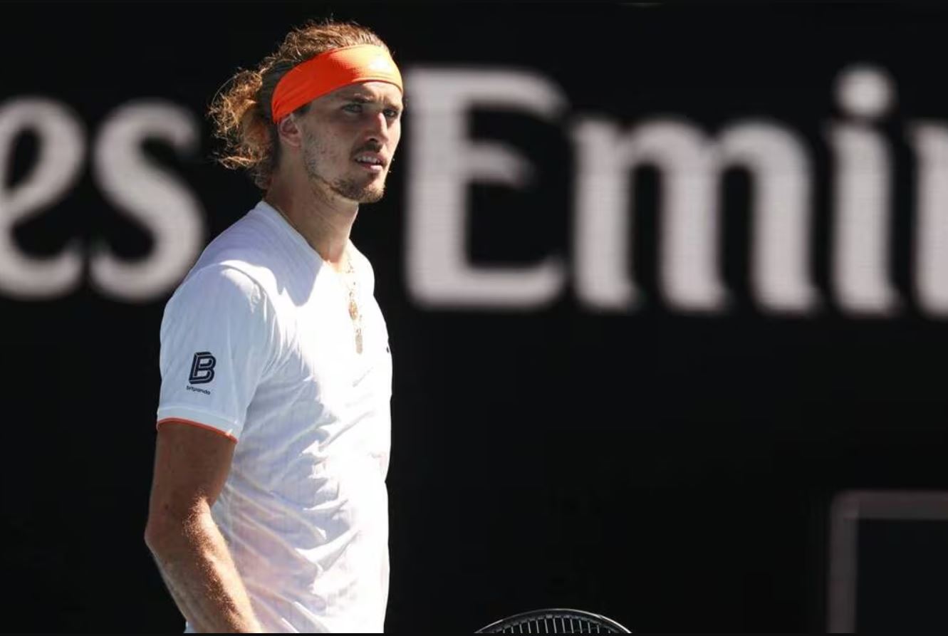 Alexander Zverev survives a familiar scare to keep his Melbourne dream alive