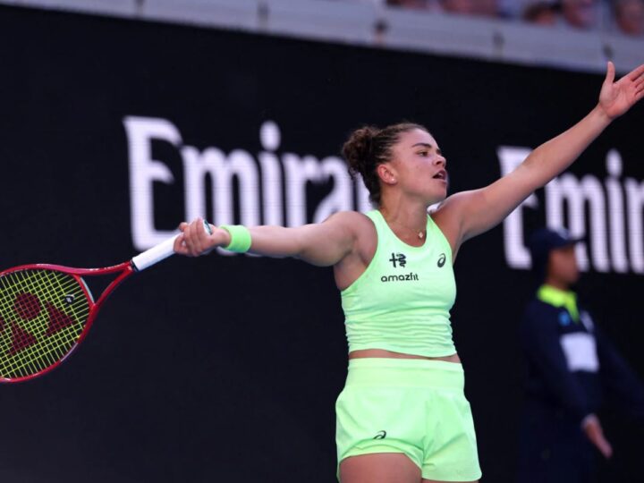 Jasmine Paolini tips her hat to the unshakable mental strength of youth