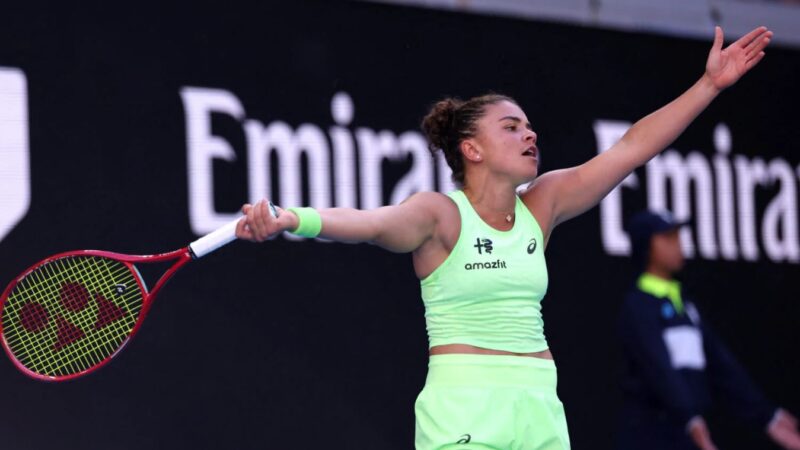 Jasmine Paolini tips her hat to the unshakable mental strength of youth