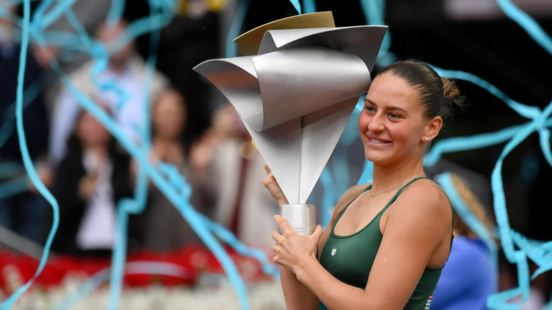 Marta Kostyuk breaks the curse of the teenage prodigy
